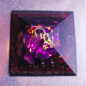 skorpion-pyramide_1